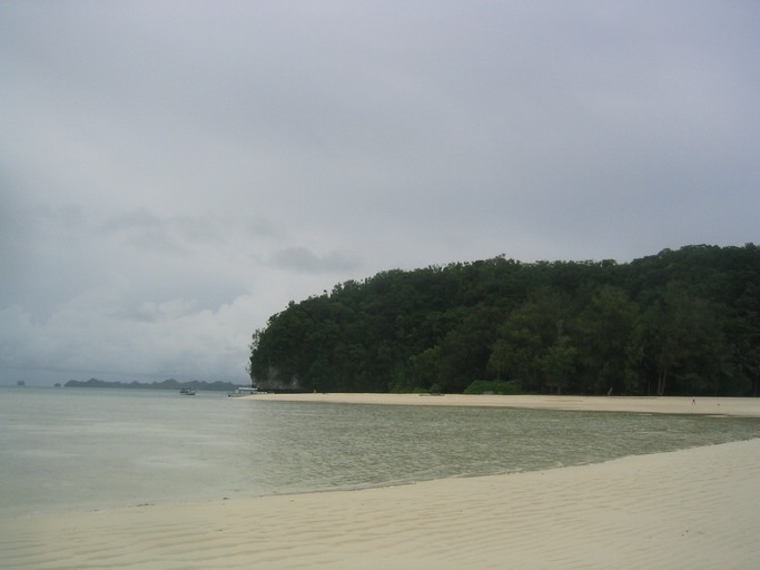 IMG_1779.JPG - "Two Dog Island", Palau